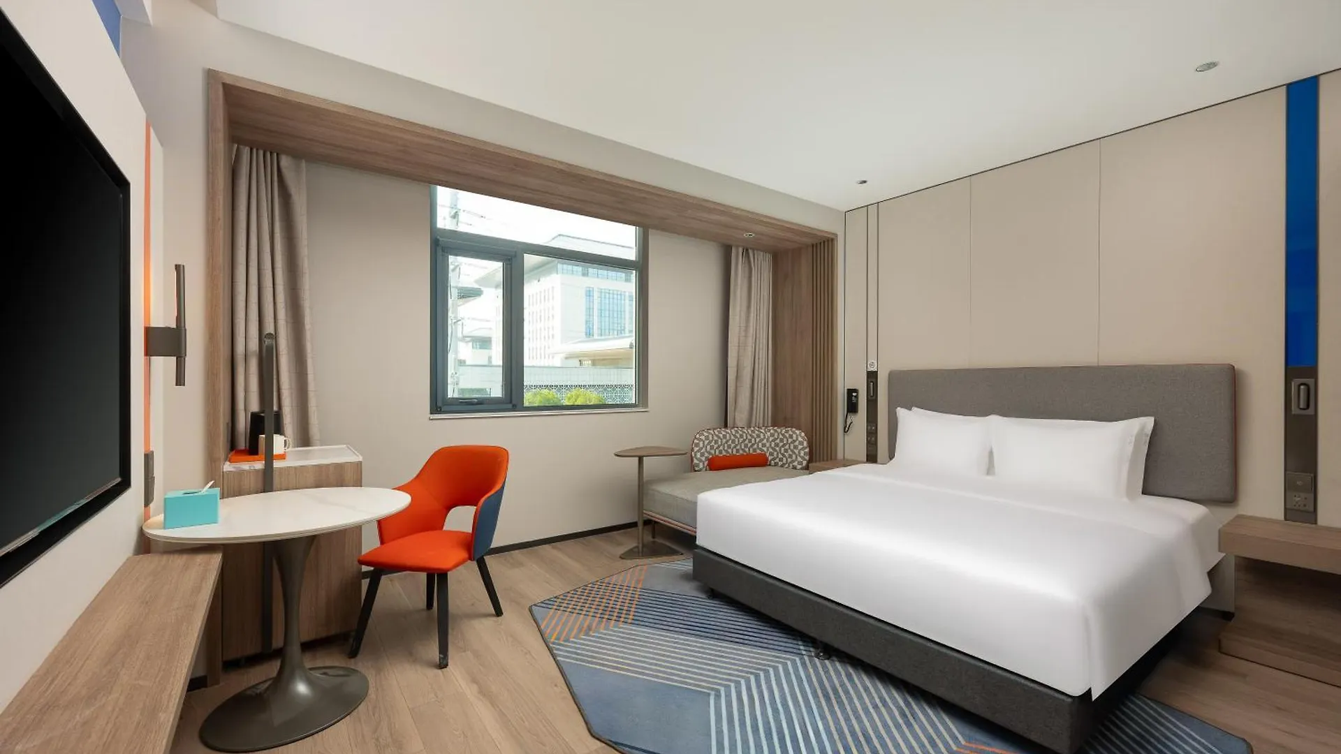 Holiday Inn Express Luoyang Longmen By Ihg 4*, Luoyang (Henan) China