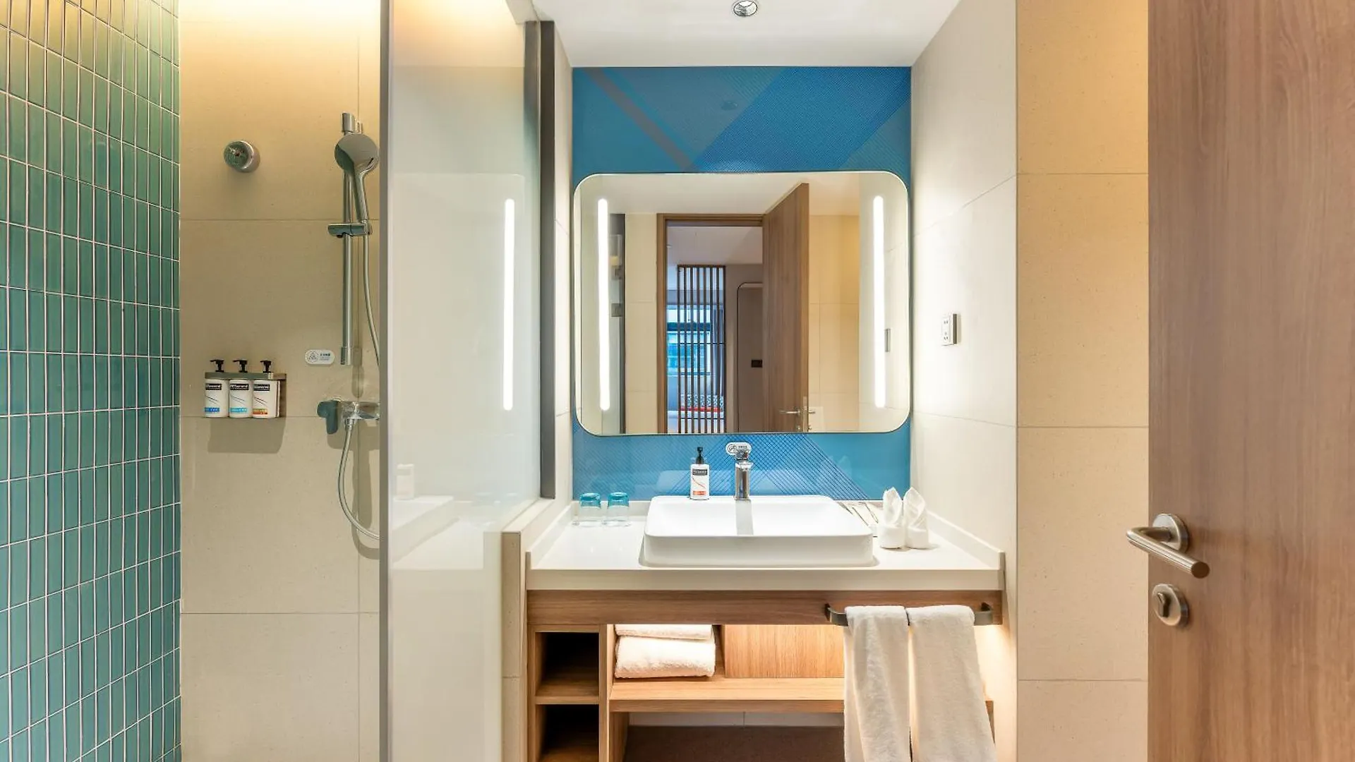 Holiday Inn Express Luoyang Longmen By Ihg Hotel Luoyang (Henan)